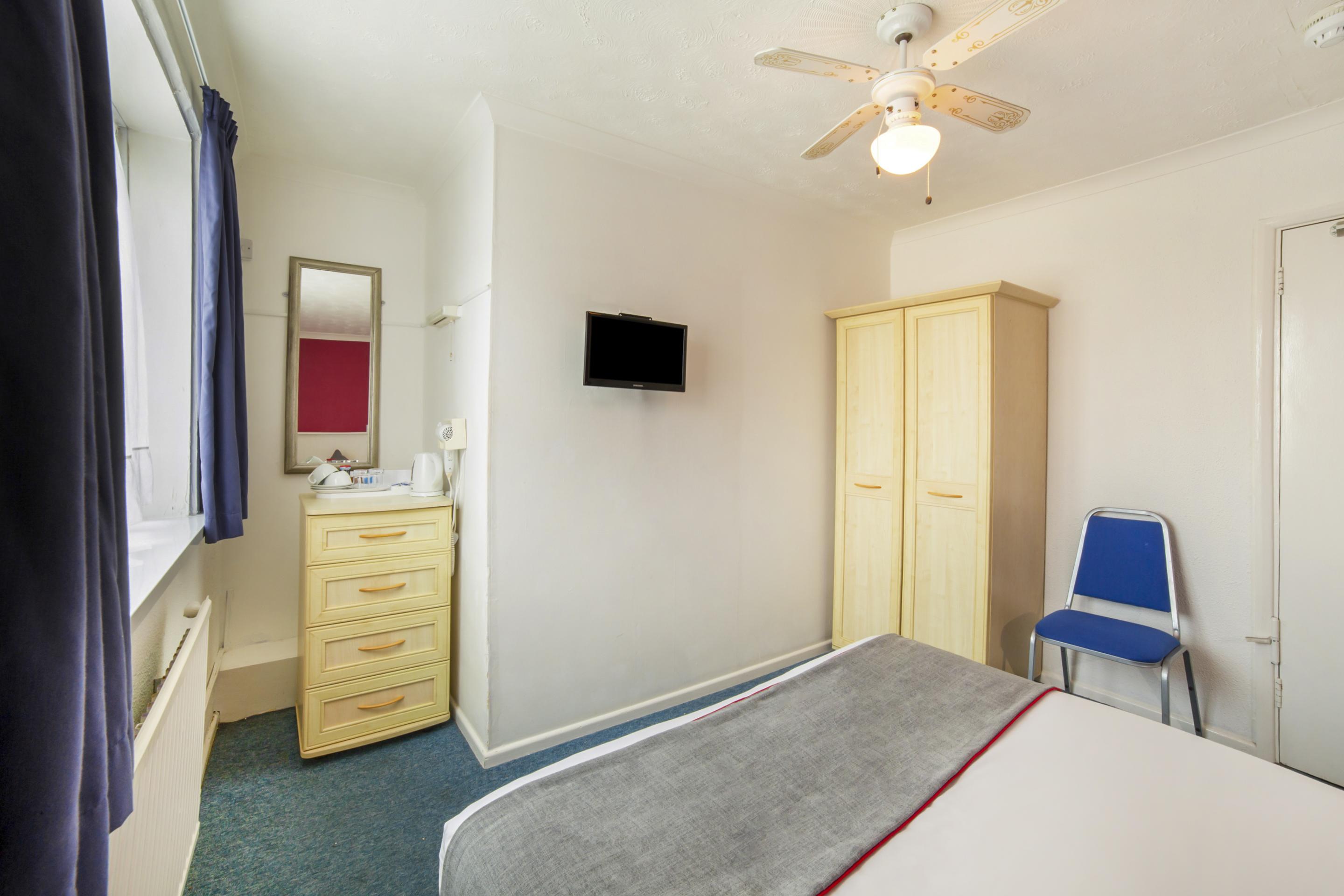 Marina Hotel Сандаун Екстериор снимка